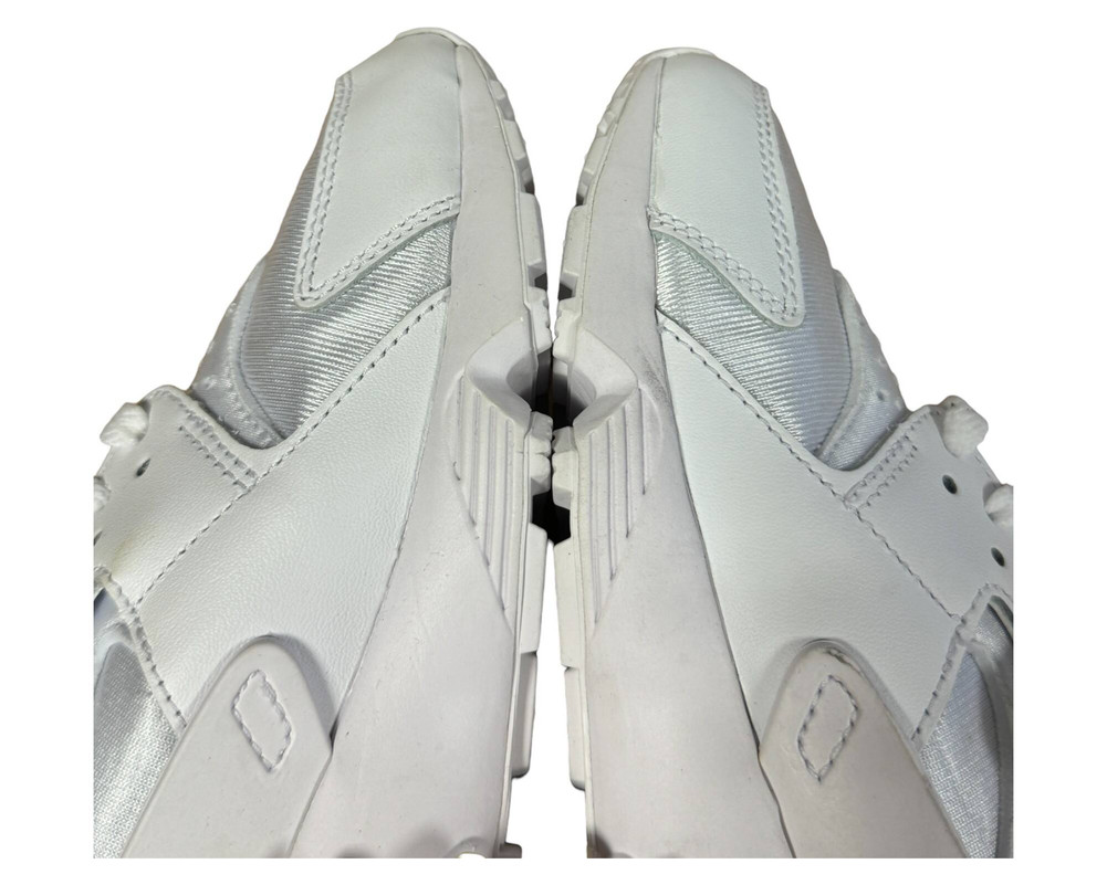 Nike Air Huarache BUTY SPORTOWE  damskie 38/37.5