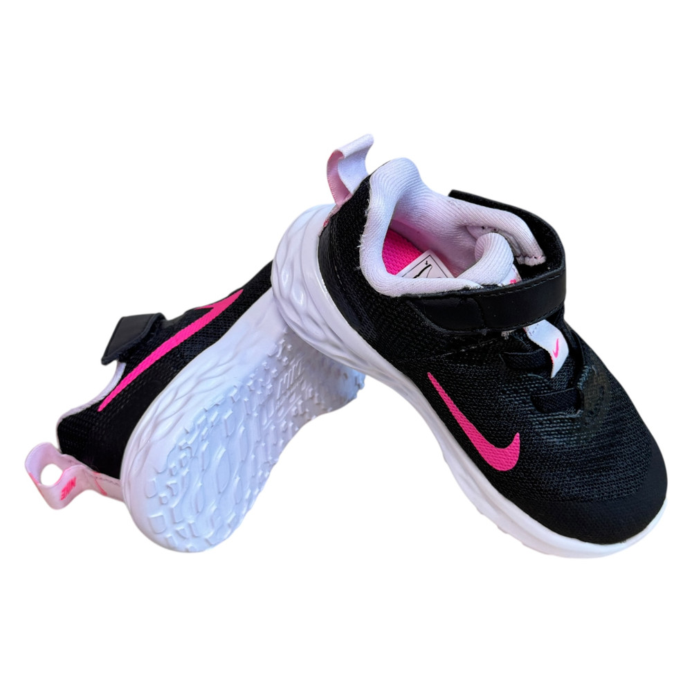 Nike Revolution 6 BUTY SPORTOWE dziecięce 22
