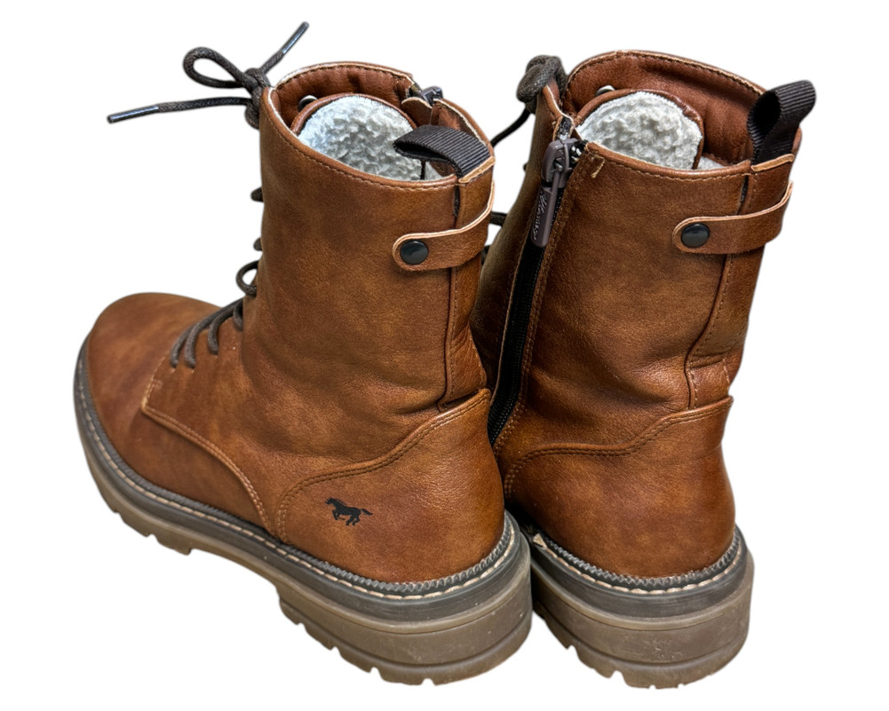 Mustang  BOTKI  damskie 38