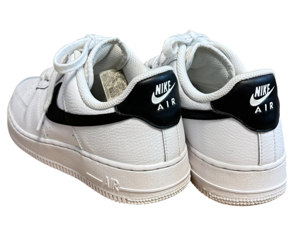 Nike AIR FORCE 1 '07 BUTY SPORTOWE  damskie 40