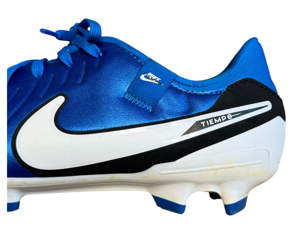 Nike Legend 10 Academy FG/MG BUTY SPORTOWE korki męskie 42