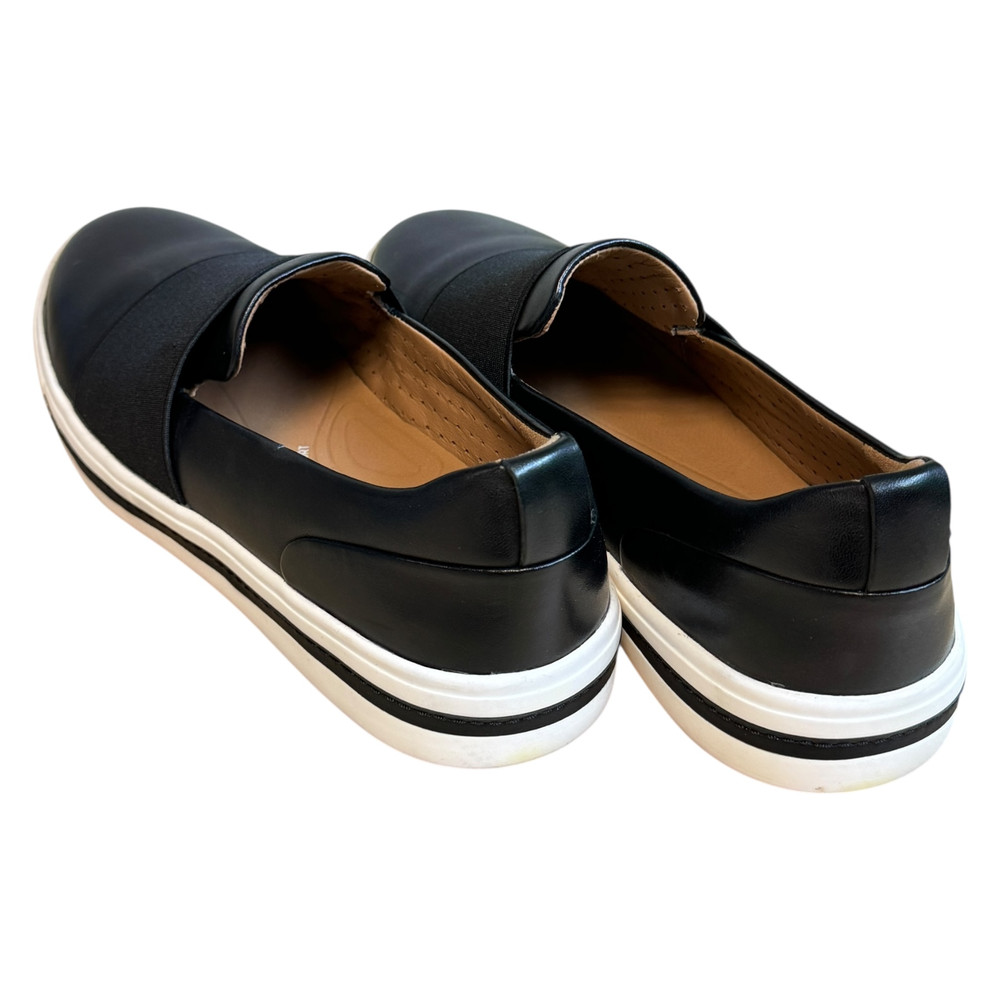 Clarks Un Maui Step PÓŁBUTY wsuwane damskie 40