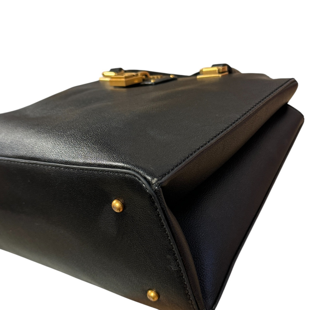 Torebka Guess Centre Stage HWVB85 04060