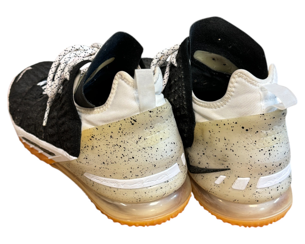 Nike Lebron XVIII BUTY SPORTOWE wysokie męskie 45