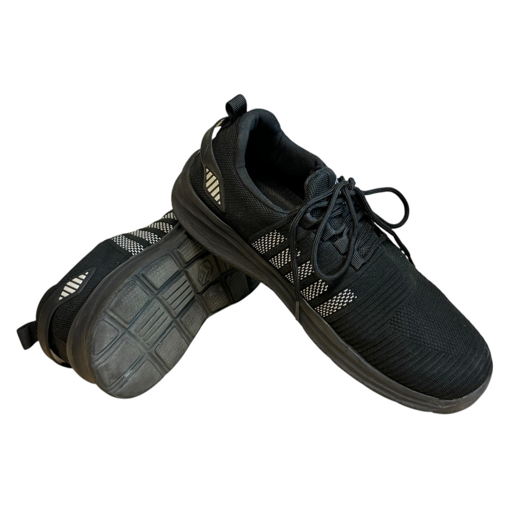 Flowing Plume BUTY SPORTOWE męskie 42