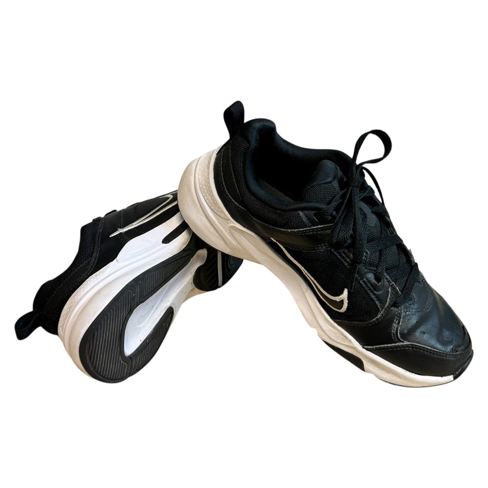 Nike Defyallday BUTY SPORTOWE damskie 38,5