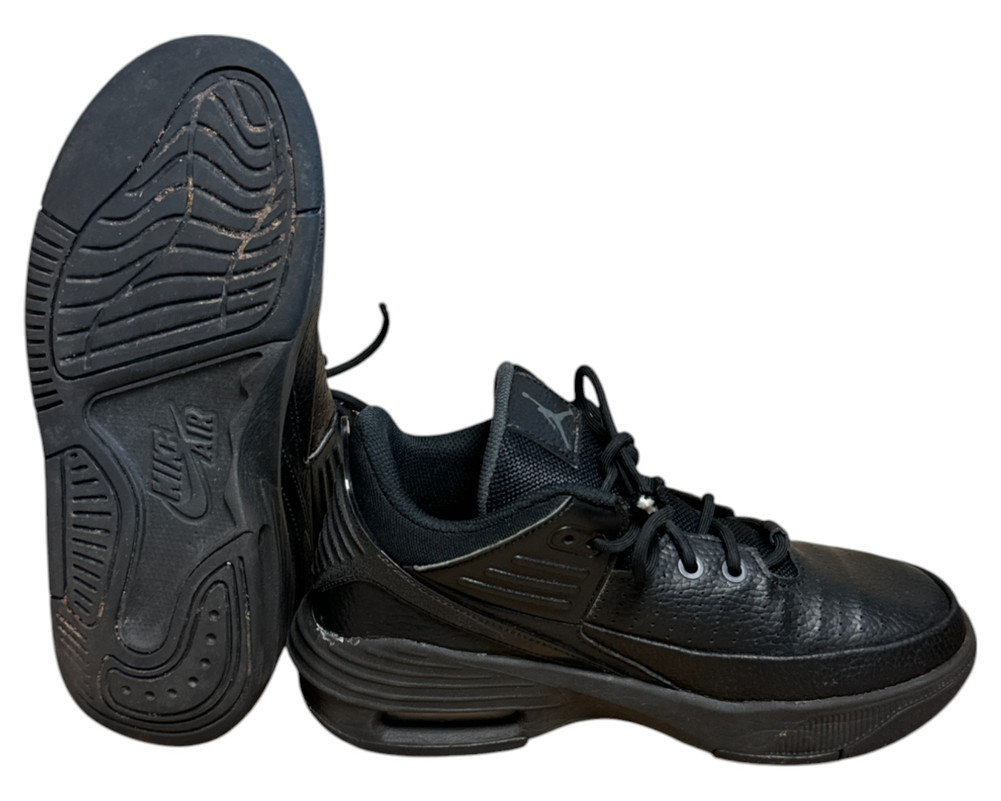 Nike Jordan Max Aura 5  BUTY SPORTOWE  damskie 37,5