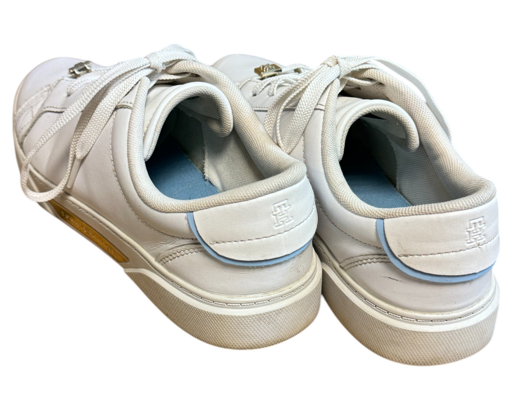 Tommy Hilfiger Golden Hw Court TRAMPKI  damskie 39