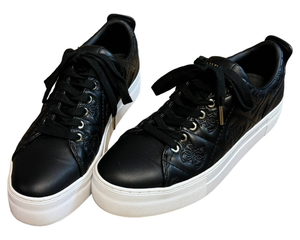 Guess Gianele4 TRAMPKI  damskie 39