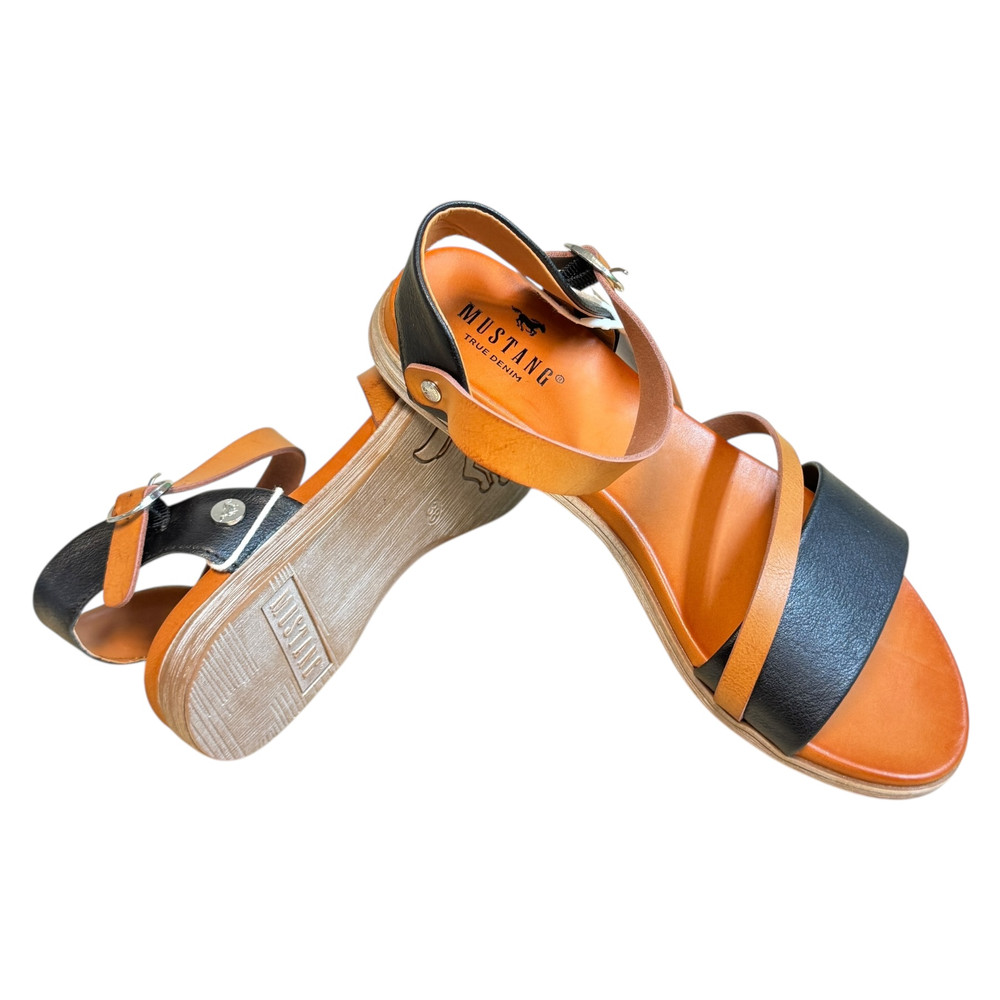 Mustang SANDAŁY damskie 38