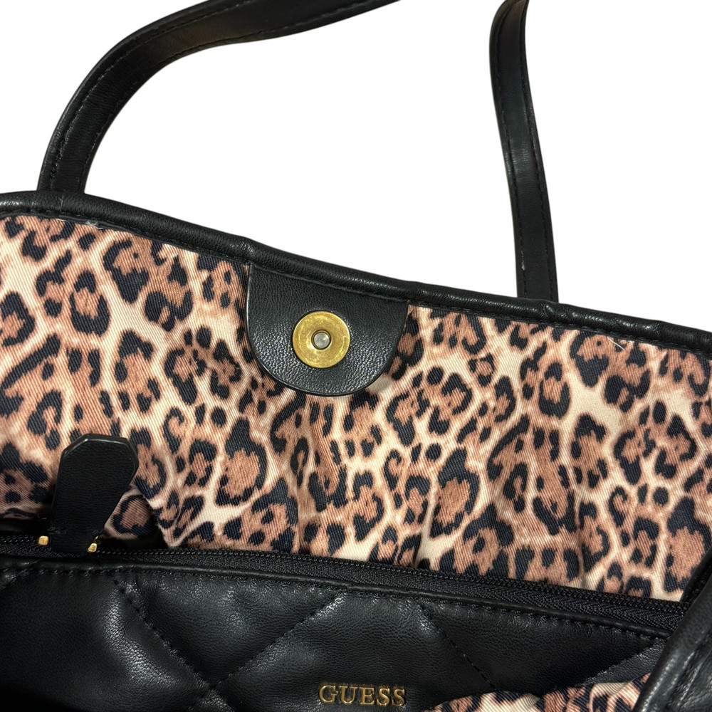 Torebka Guess Vikky HWQQ69 95230