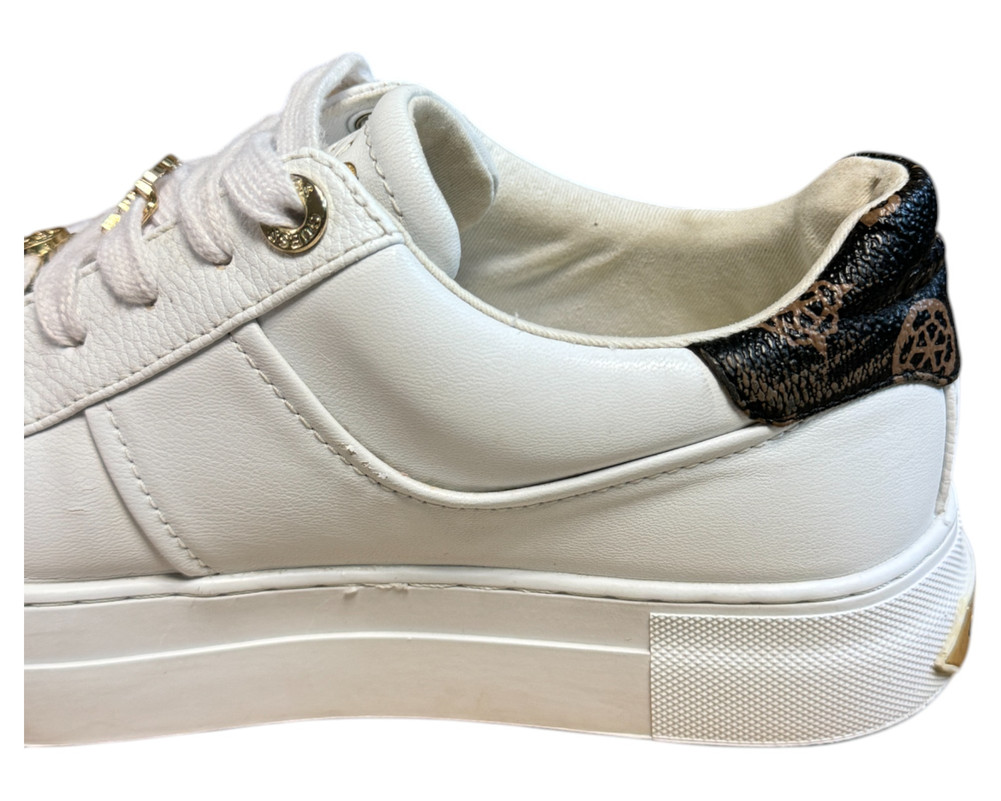 Guess  TRAMPKI  damskie 36