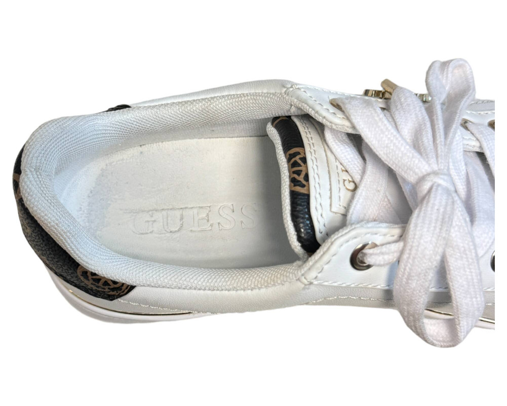 Guess  TRAMPKI  damskie 38