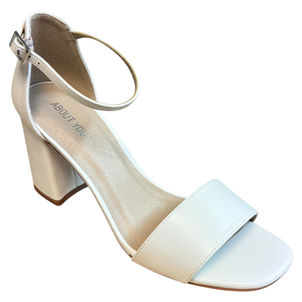 About You Alisha SANDAŁY damskie 38