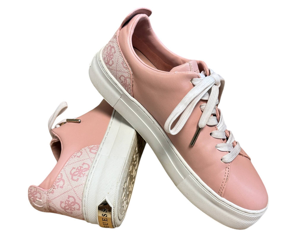 Guess  TRAMPKI  damskie 37