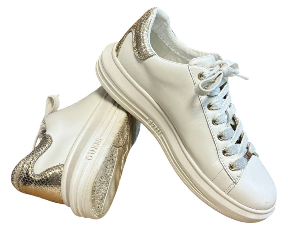 Guess Vibo  TRAMPKI  damskie 37