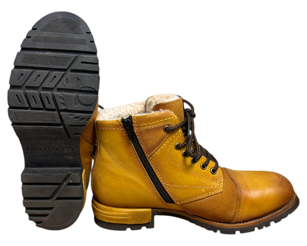 Bugatti  BOTKI  męskie 42