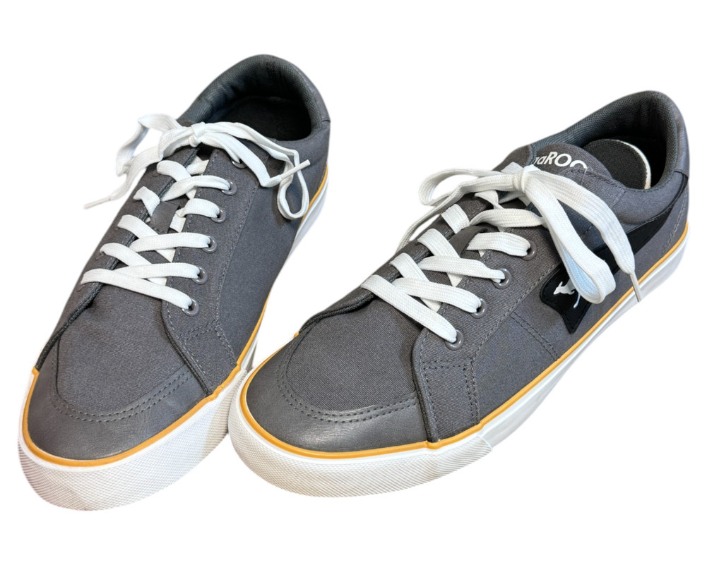 Kangaroos  TRAMPKI  męskie 44