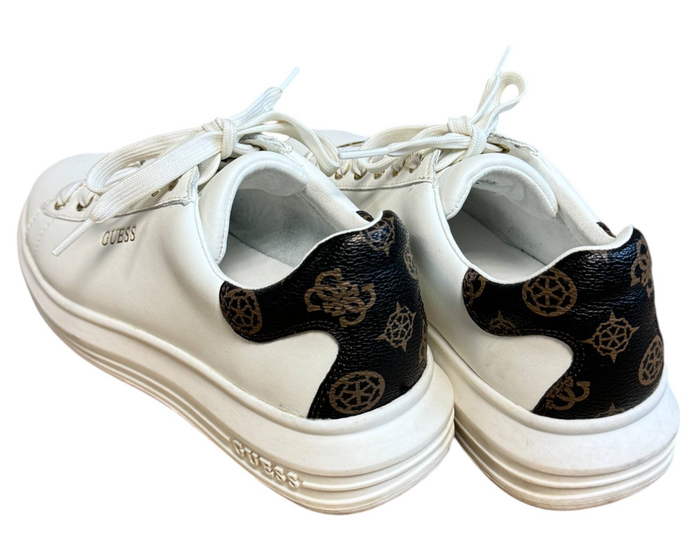 Guess Vibo  TRAMPKI  damskie 36