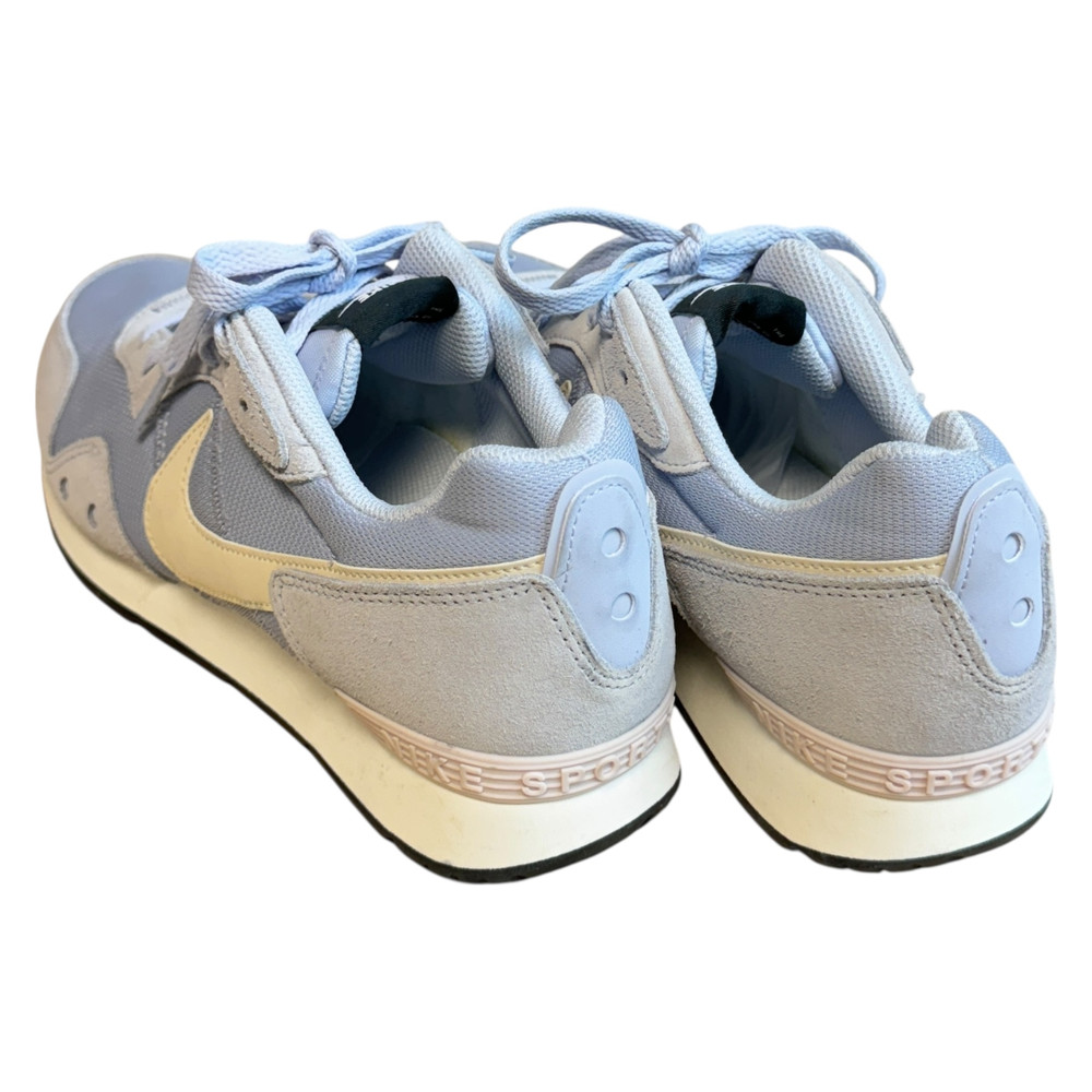 Nike Venture Runner BUTY SPORTOWE damskie 42