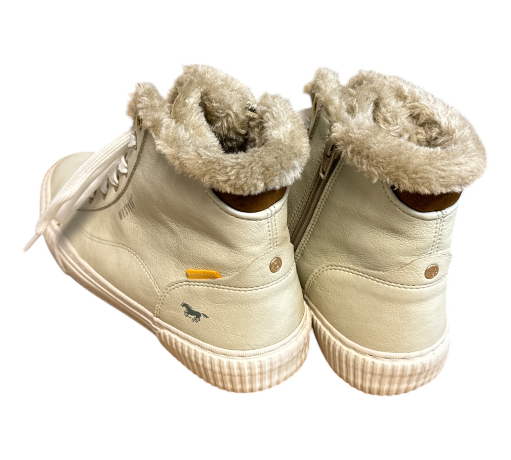 Mustang  BOTKI  damskie 38