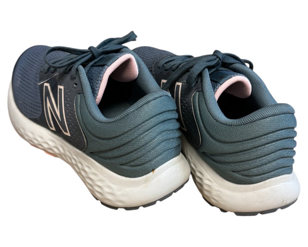 New Balance Fresh Foam 520 v8 BUTY SPORTOWE  damskie 37,5