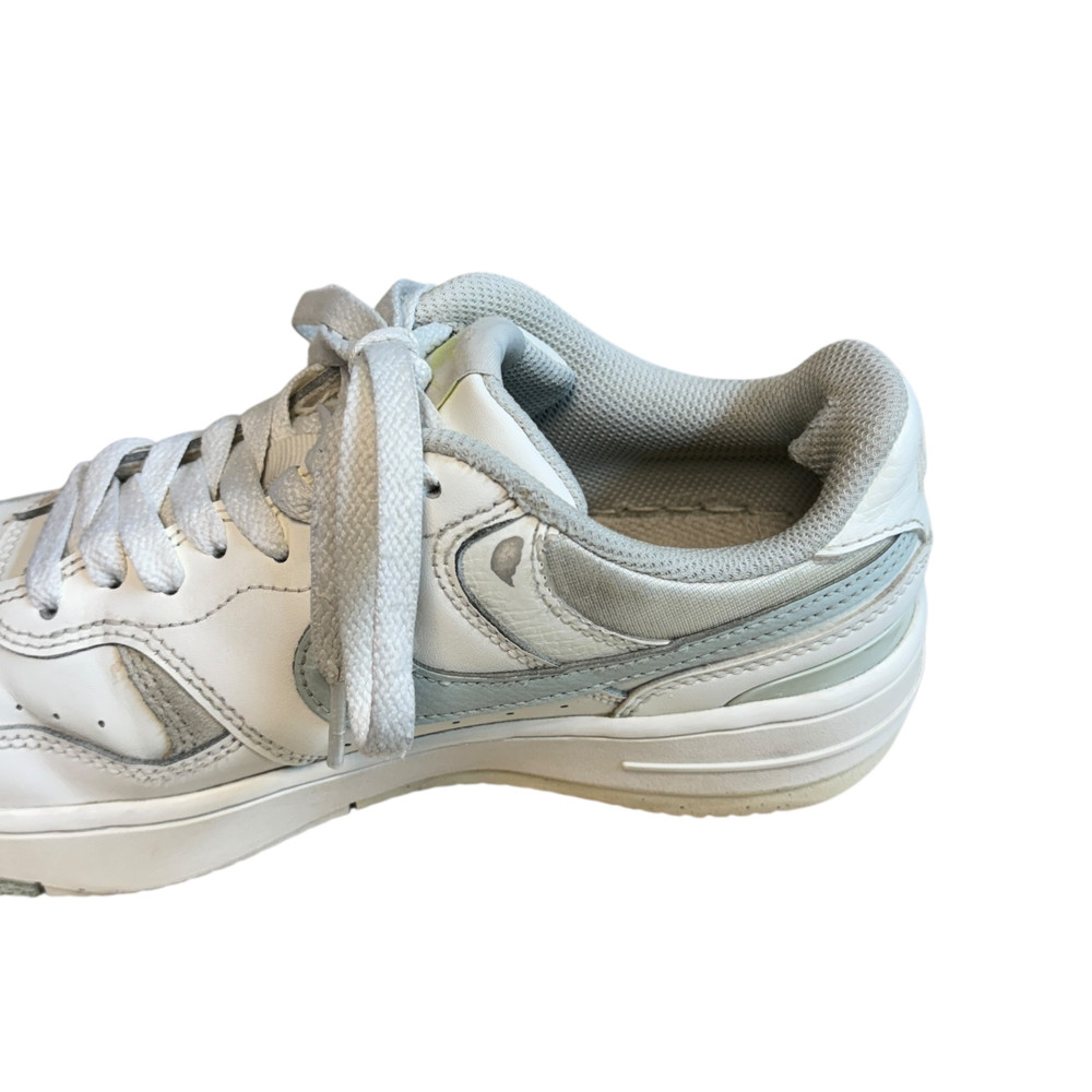 Nike GAMMA FORCE BUTY SPORTOWE damskie 38