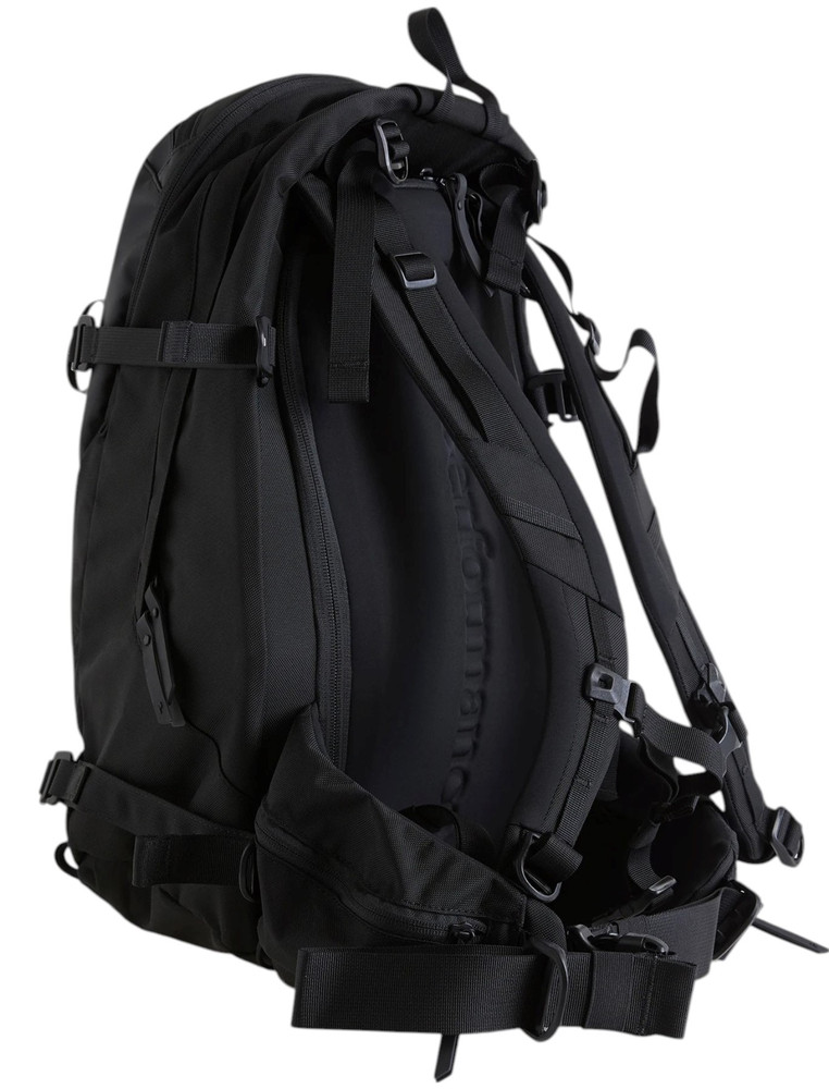 Peak Performance VERTICAL SKI BACKPACK S/M 28,5 litra