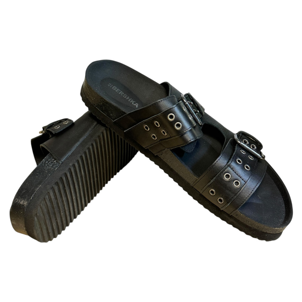 Bershka  KLAPKI  męskie 45