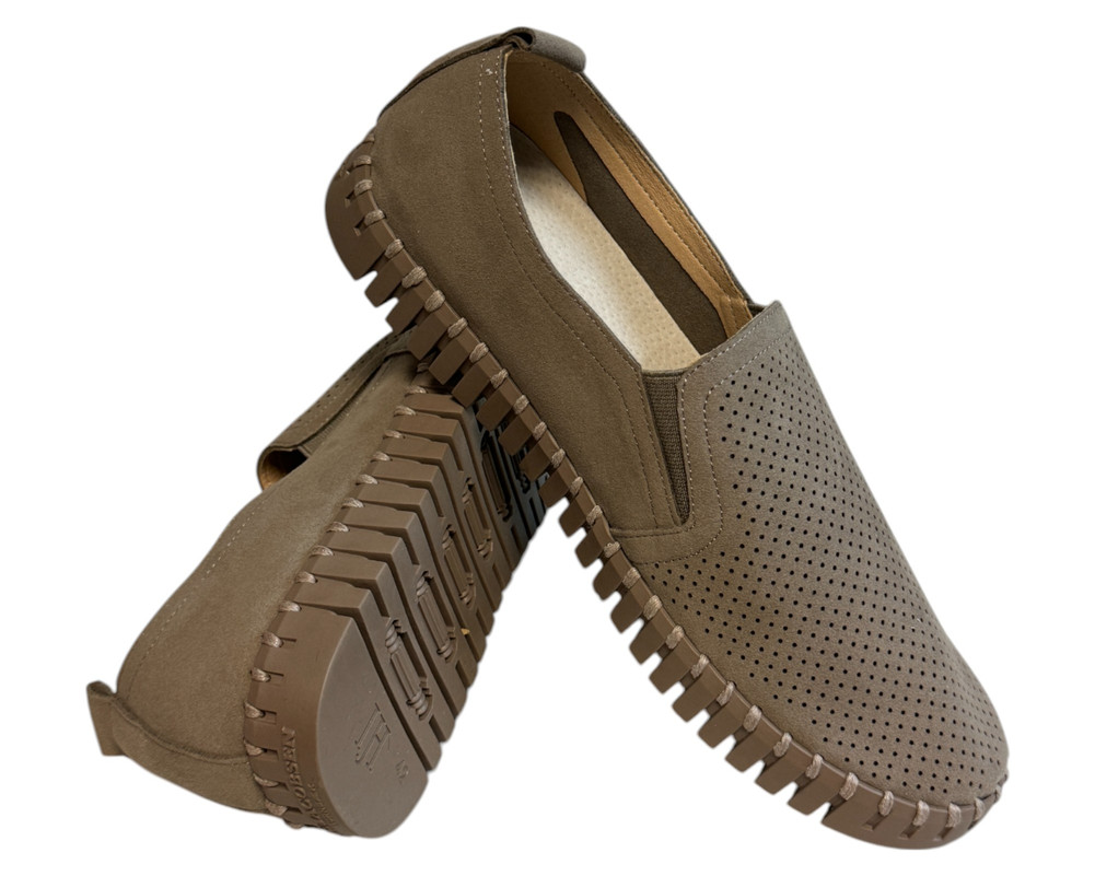 Ilse Jacobsen  PÓŁBUTY wsuwane damskie 42