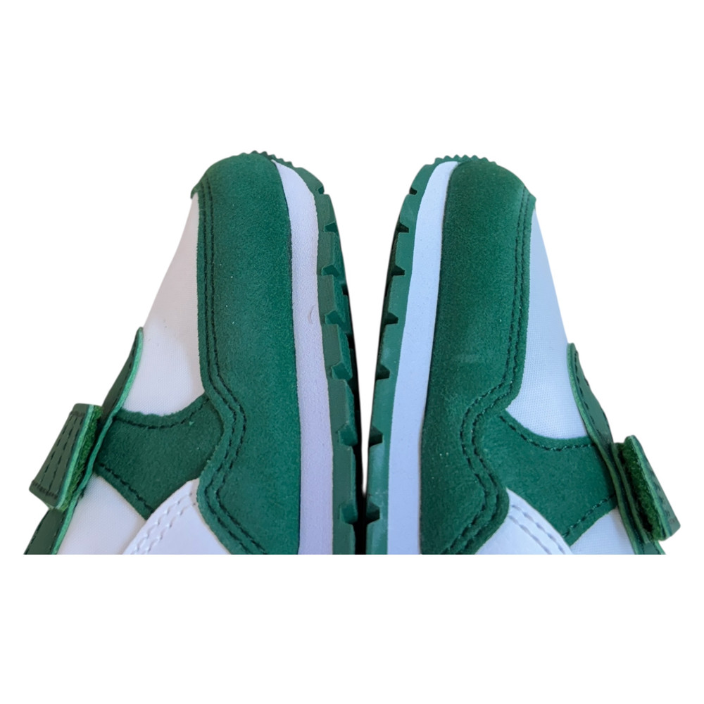 Puma Runner v3 BUTY SPORTOWE dziecięce 31/32