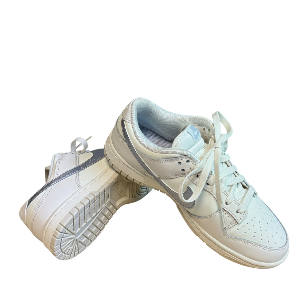 Nike DUNK LOW ESS BUTY SPORTOWE damskie 38.5/38