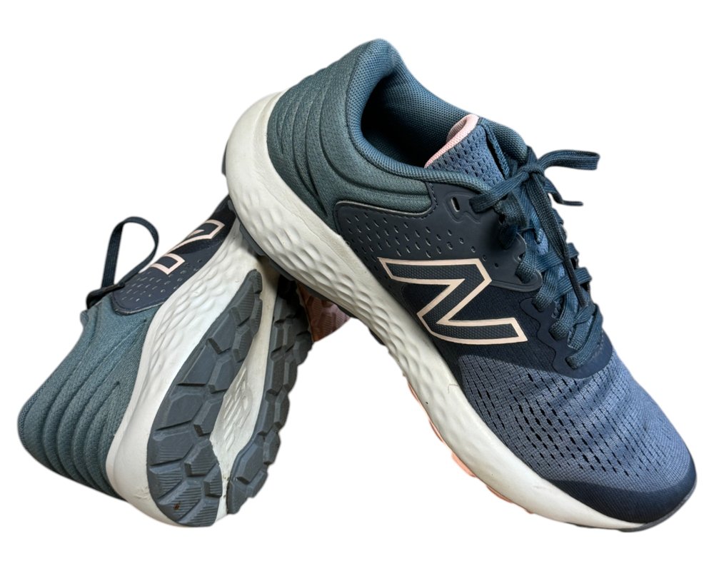 New Balance Fresh Foam 520 v8 BUTY SPORTOWE  damskie 37,5