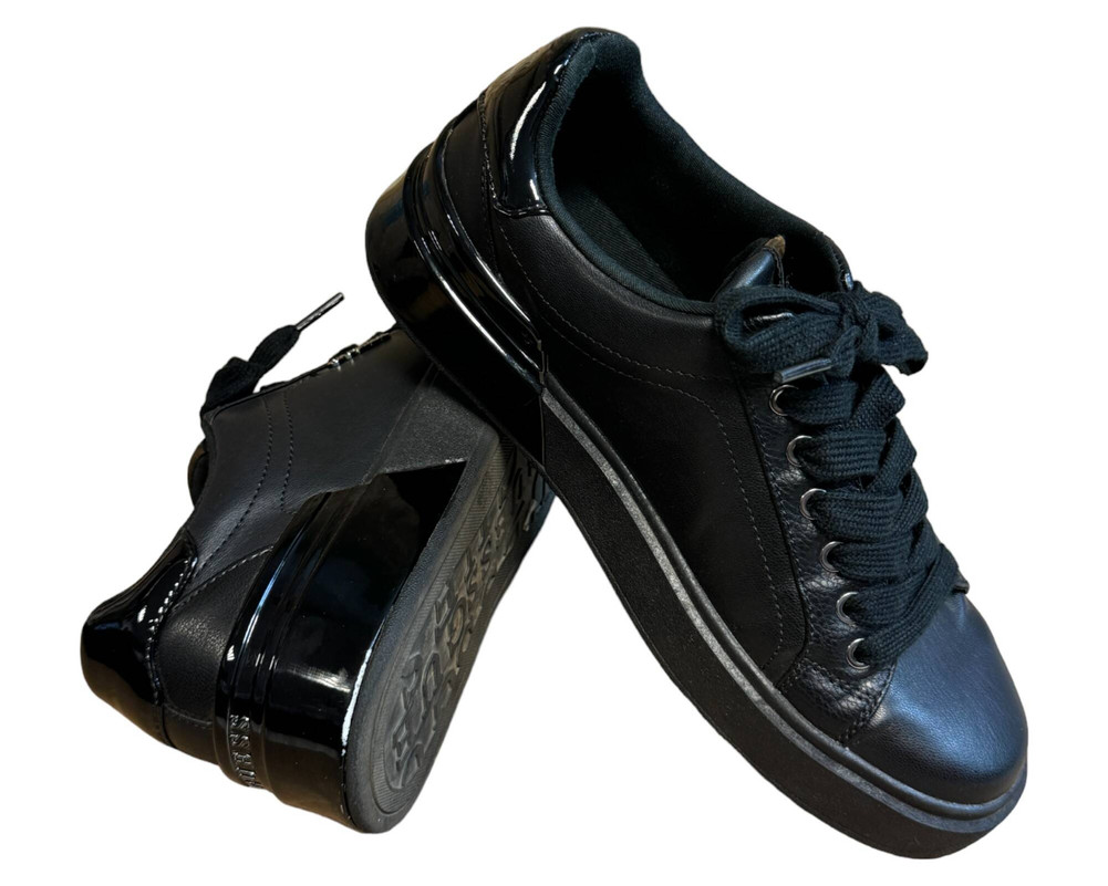 Guess  TRAMPKI  damskie 38