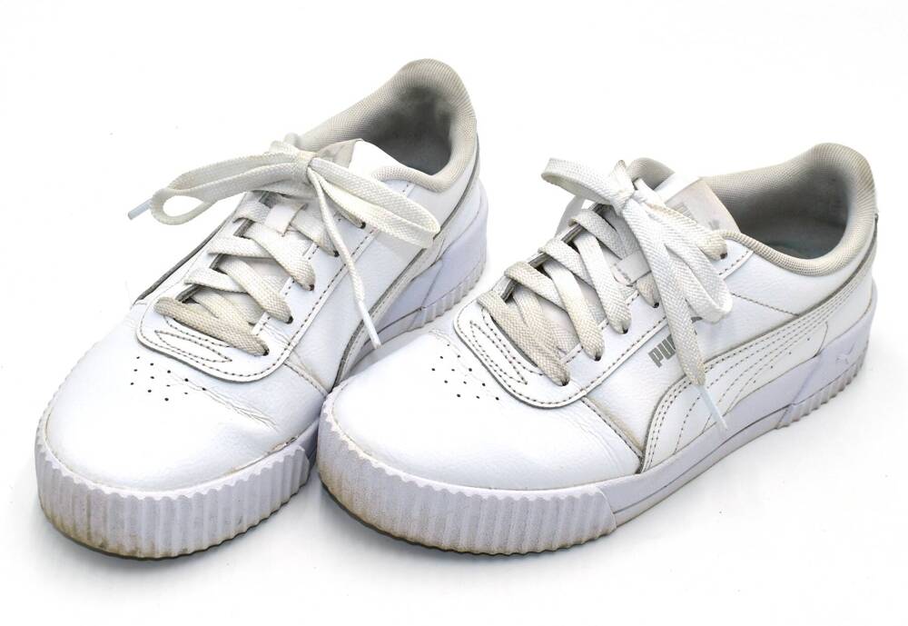 Puma Carina L BUTY SPORTOWE damskie 38,5